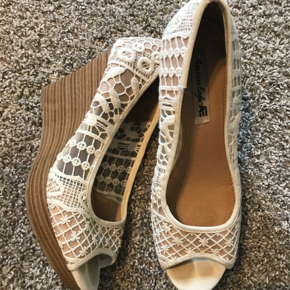 Lace wedges